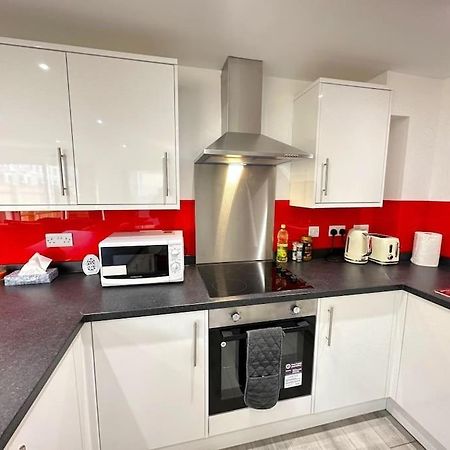 Charming New 2Br Detached House-Central Headington- Wi-Fi, Netflix, Top Location Оксфорд Екстериор снимка